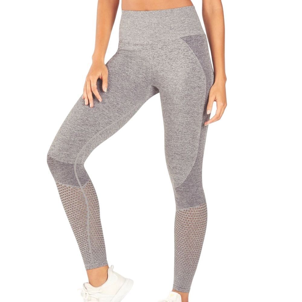 Fabletics High-Waisted Seamless Mesh Legging Grey‎